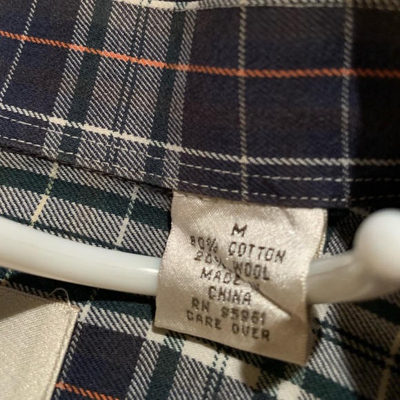 Viyella Men’s Wool Buttondown Plaid Shirt - Picture 5 of 10